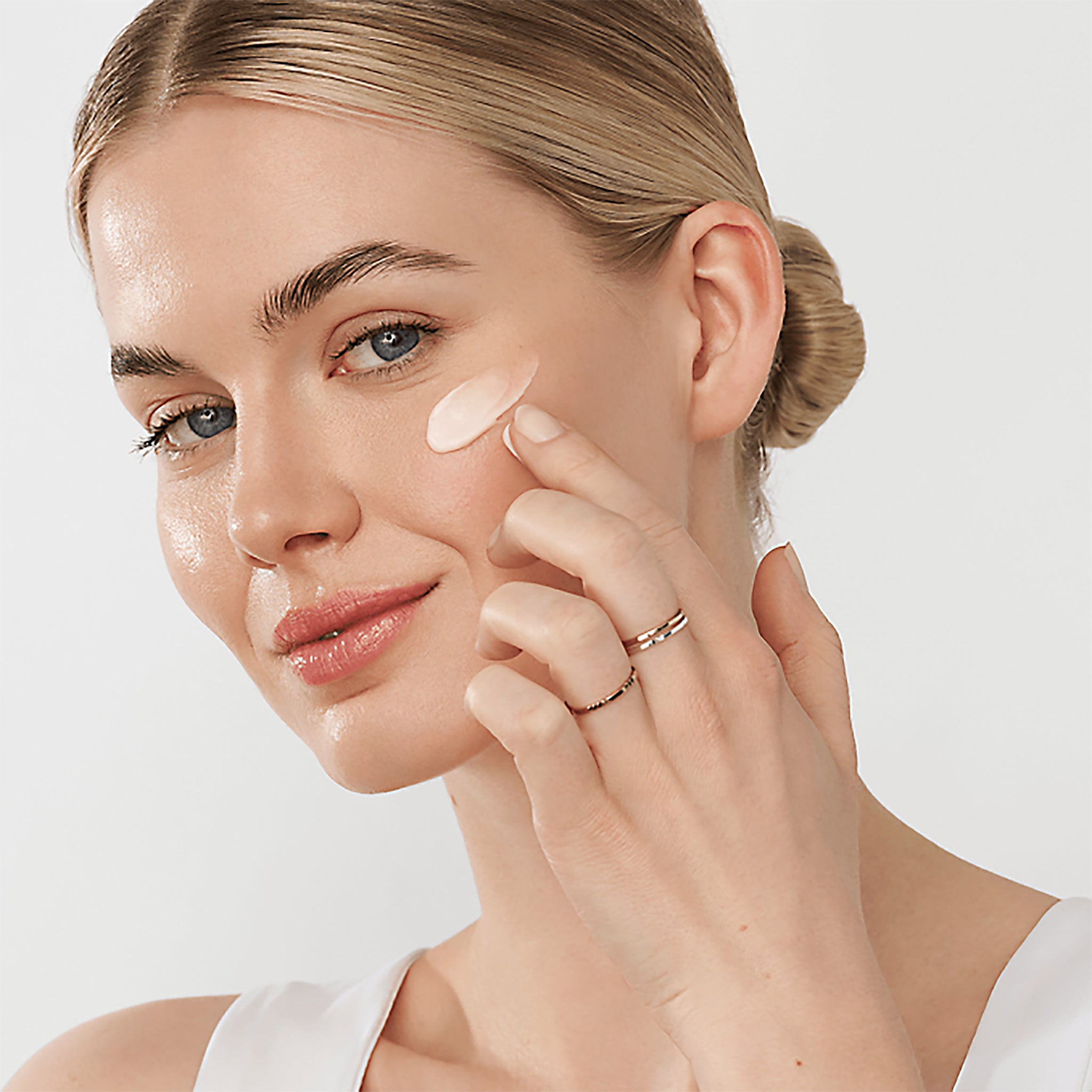 ANNEMARIE BORLINDRN ナイト リペア ドロップス 30ml（ANNEMARIE